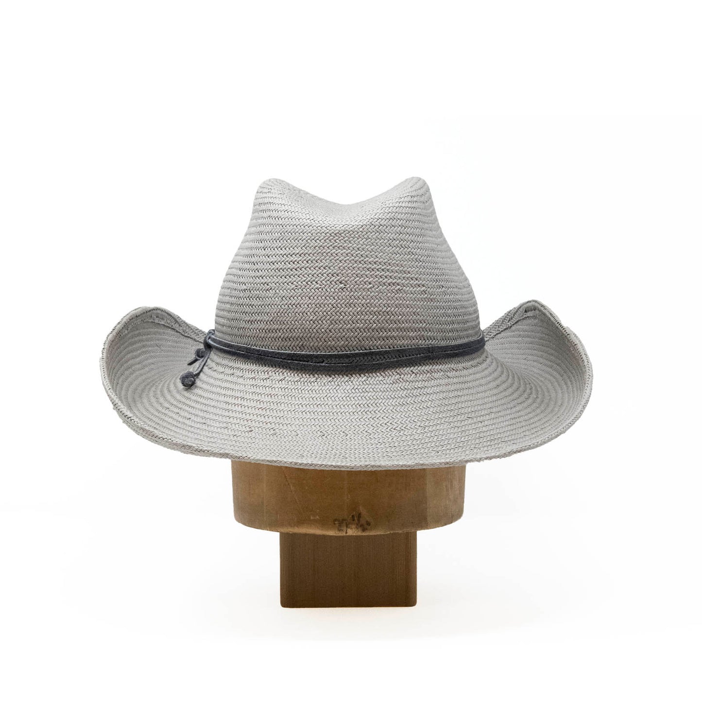 Snarling Western, in gray waxed toyo straw
