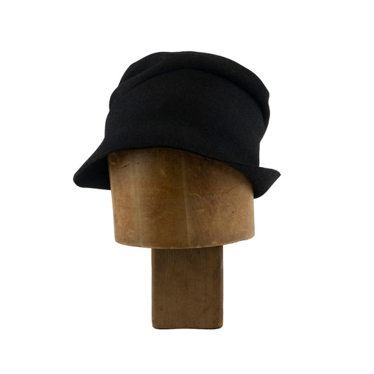 Scrunch Cloche