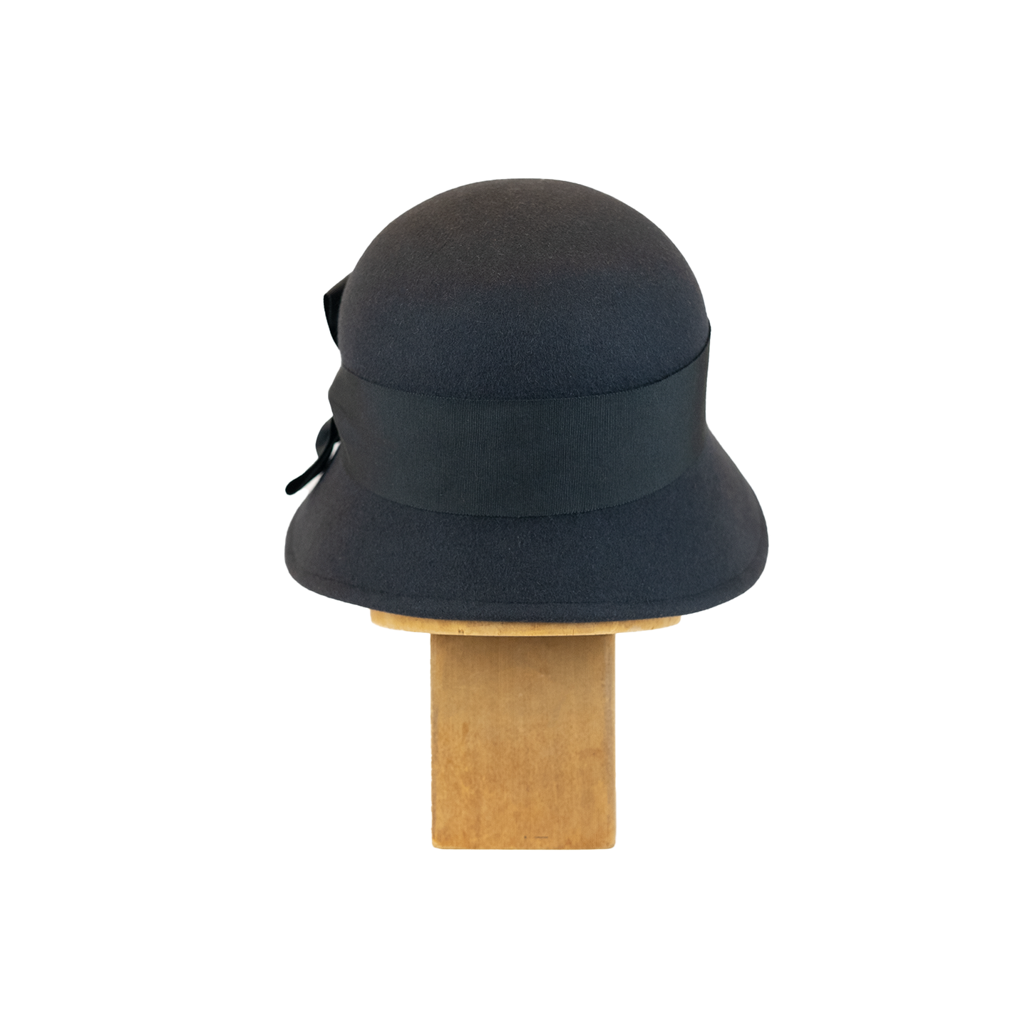 Simple Cloche Black Flat Felt