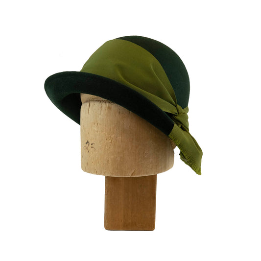 Upsweep cloche in velour felt
