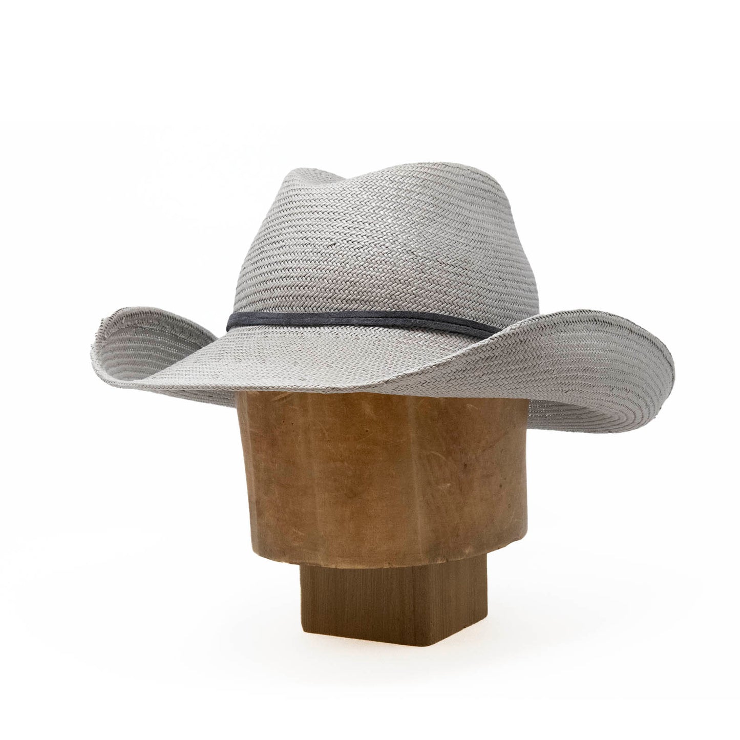 Snarling Western, in gray waxed toyo straw