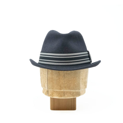 Snub Nose Fedora in Charcoal Flat Felt