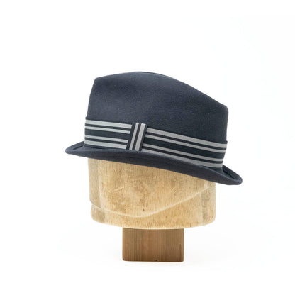 Snub Nose Fedora in Charcoal Flat Felt