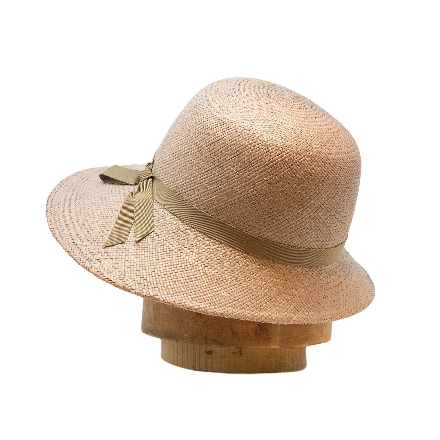 Sun Bonnet in Tan Panama Straw