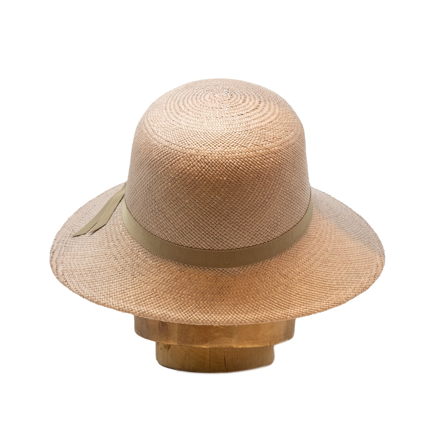 Sun Bonnet in Tan Panama Straw